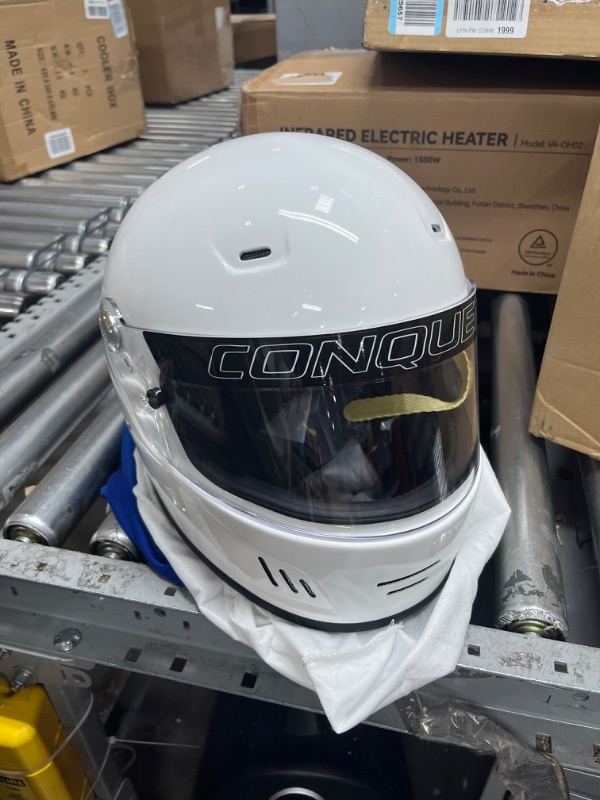 Photo 2 of Conquer Snell SA2020 Full Face Auto Racing Helmet Medium White