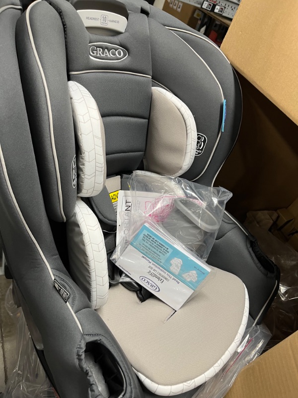 Photo 2 of Graco Extend2Fit Convertible Car Seat | Ride Rear Facing Longer with Extend2Fit, Redmond 2-in-1 Redmond