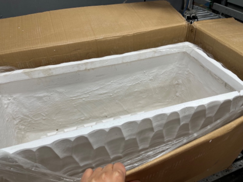 Photo 2 of **NON REFUNDABLE NO RETURNS SOLD AS IS**
**PARTS ONLY**Kante RF0203B-C80011 Lightweight Concrete Retro Rectangle Outdoor, Large Planter,***BIG*** Pure White