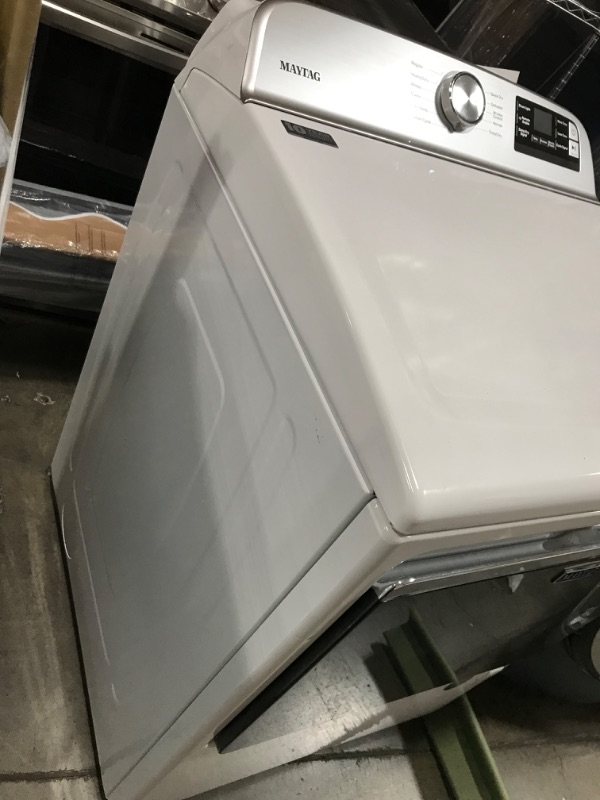 Photo 3 of Maytag Smart Capable 7.4-cu ft Hamper DoorSmart Gas Dryer (White)
