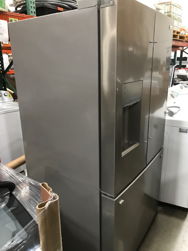 Photo 3 of *****SCRATCHES AND DENTS ****Frigidaire 27.8-cu ft French Door Refrigerator with Ice Maker (Fingerprint Resistant Stainless Steel) ENERGY STAR
