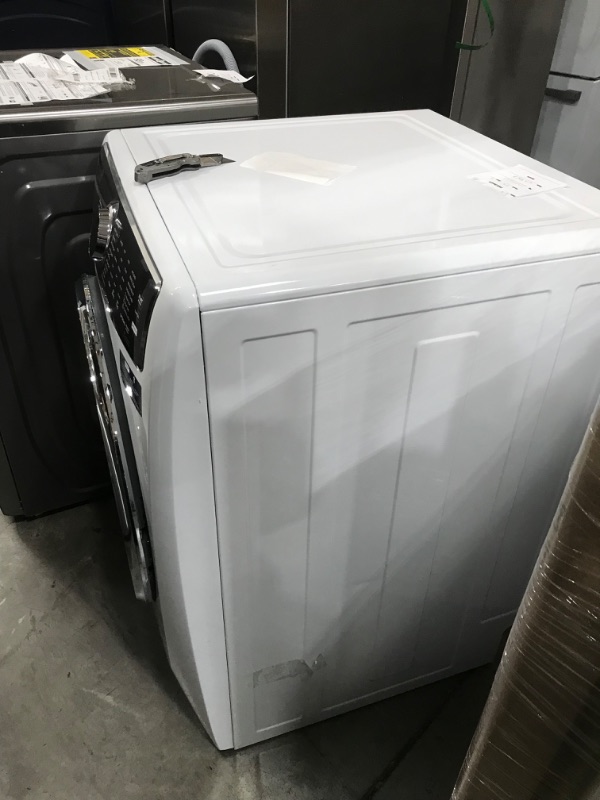 Photo 6 of Electrolux 8-cu ft Stackable Steam Cycle Electric Dryer (White) ENERGY STAR
