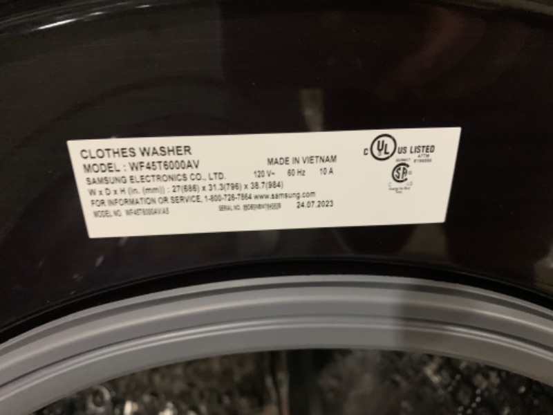 Photo 4 of Samsung 4.5-cu ft High Efficiency Stackable Front-Load Washer (Fingerprint Resistant Black Stainless Steel) ENERGY STAR
