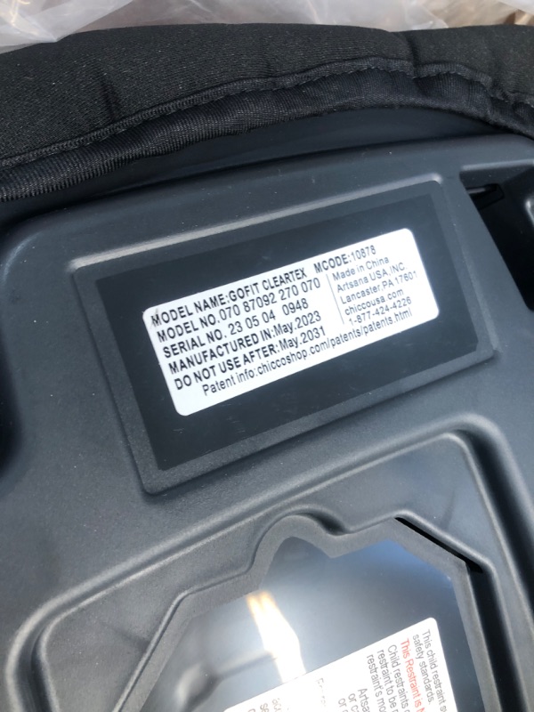 Photo 3 of Chicco GoFit ClearTex Backless Booster Car Seat - Shadow | Black Shadow GoFit with ClearTex No Chemicals