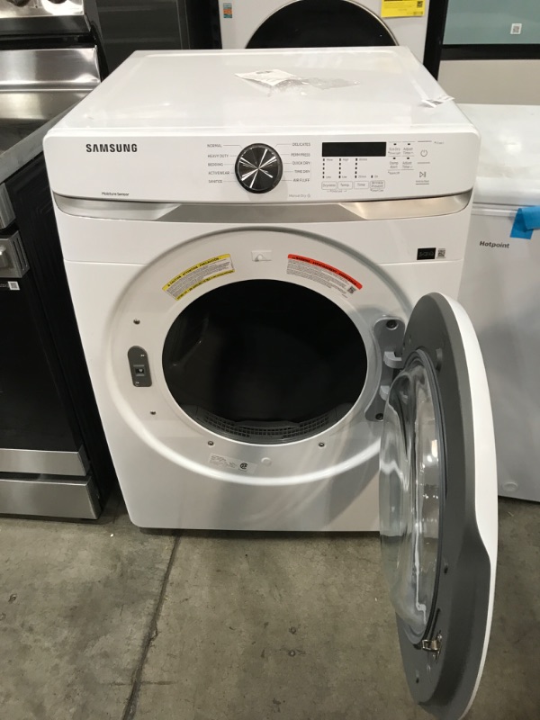 Photo 3 of Samsung 7.5-cu ft Stackable Electric Dryer (White)
