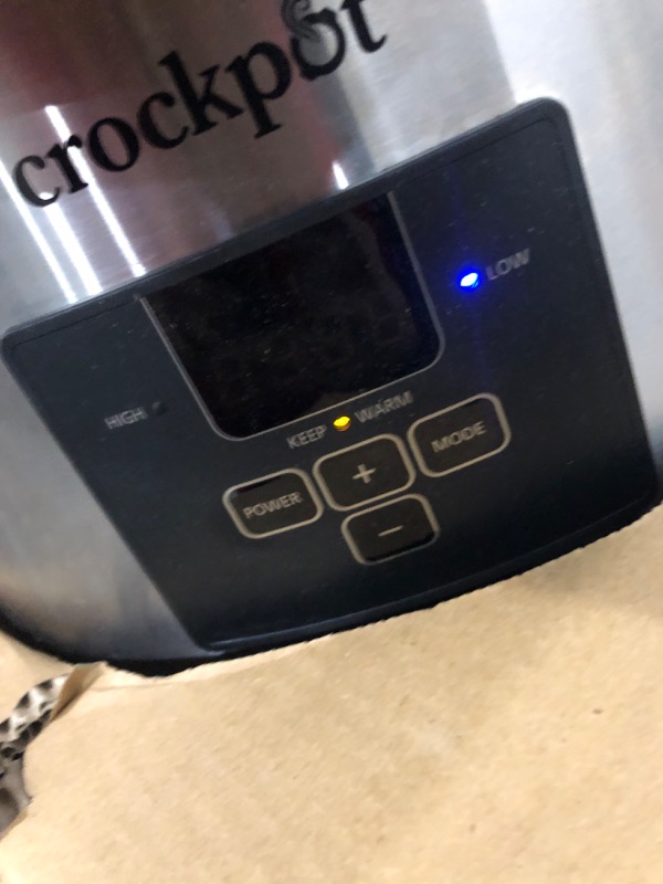Photo 2 of ***POWERS ON - UNABLE TO TEST FURTHER***
Crock-Pot Choose-a-Crock Digital Countdown Slow Cooker Stainless Steel, 6-Quart