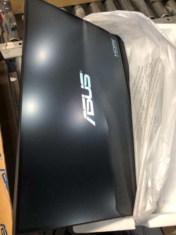 Photo 2 of ASUS ProArt Display PA279CV 27" 4K HDR UHD (3840 x 2160) Monitor, IPS, 100% sRGB/Rec. 709, Delta E &lt; 2, USB-C DisplayPort HDMI USB Hub, Calman Verified, Eye Care, Tilt Pivot Swivel Height Adjustable
