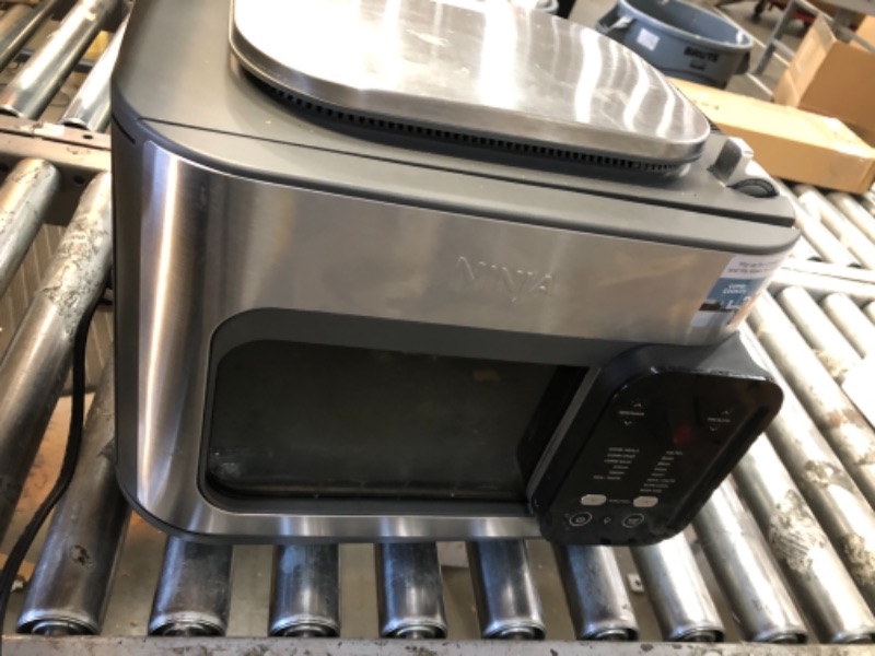 Photo 2 of *parts only* Ninja SFP701 Combi All-in-One Multicooker, Oven, and Air Fryer, 14-in-1 Functions, 15-Minute Complete Meals, Includes 3 Accessories, Grey, 14.92 x 15.43 x 13.11