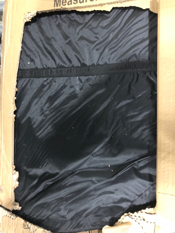 Photo 1 of **MAJOR DAMAGE SEE NOTES**
Trademark Poker Deluxe Poker & Blackjack Table Top w/Case Green