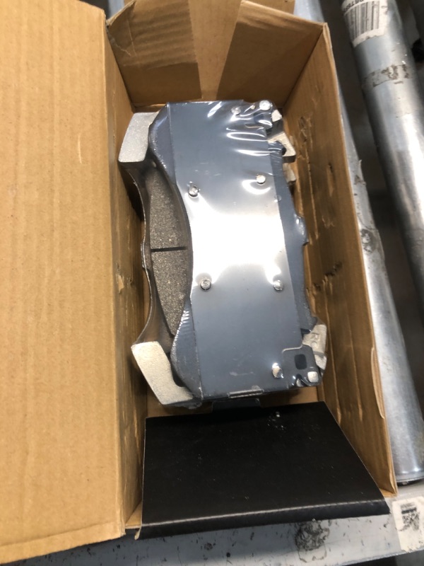 Photo 1 of Dynamic Friction Company 5000 Advanced Brake Pads - Low Metallic 1551-1575-00-Front Set