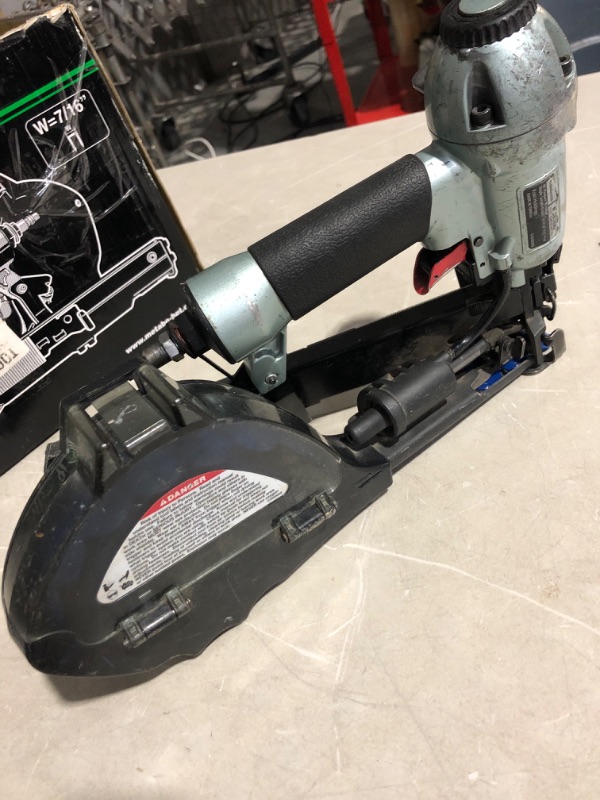 Photo 5 of * used * see images * 
Metabo HPT 18-Gauge 7/16-in Medium Crown Cap Pneumatic Stapler
