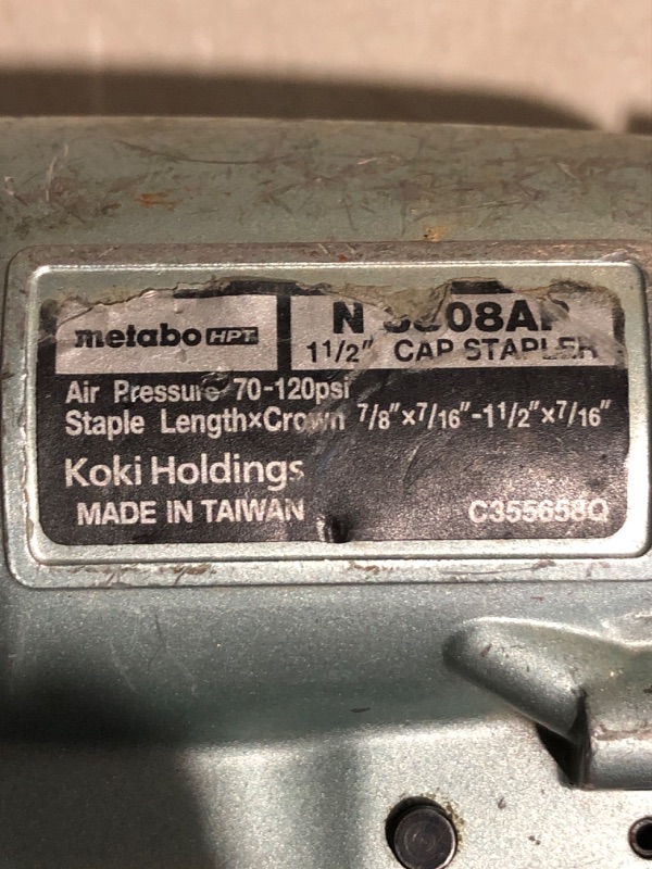 Photo 4 of * used * see images * 
Metabo HPT 18-Gauge 7/16-in Medium Crown Cap Pneumatic Stapler
