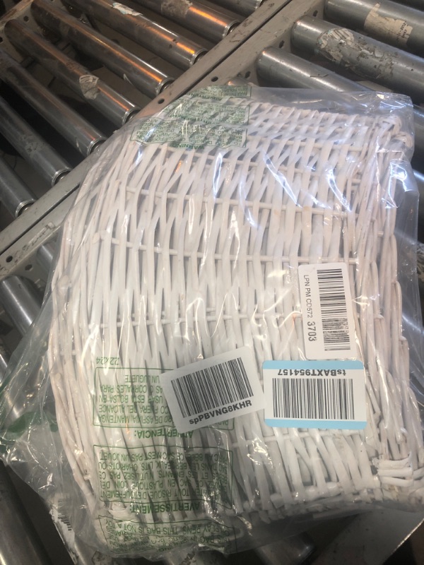 Photo 1 of Peryiter Christmas Tree Collar 30 Inch Round Christmas Tree Ring Skirt Rattan Wicker Xmas Tree Basket Collar Farmhouse Woven Tree Base Ring Rustic White Base Cover for Christmas Tree Party Supplies