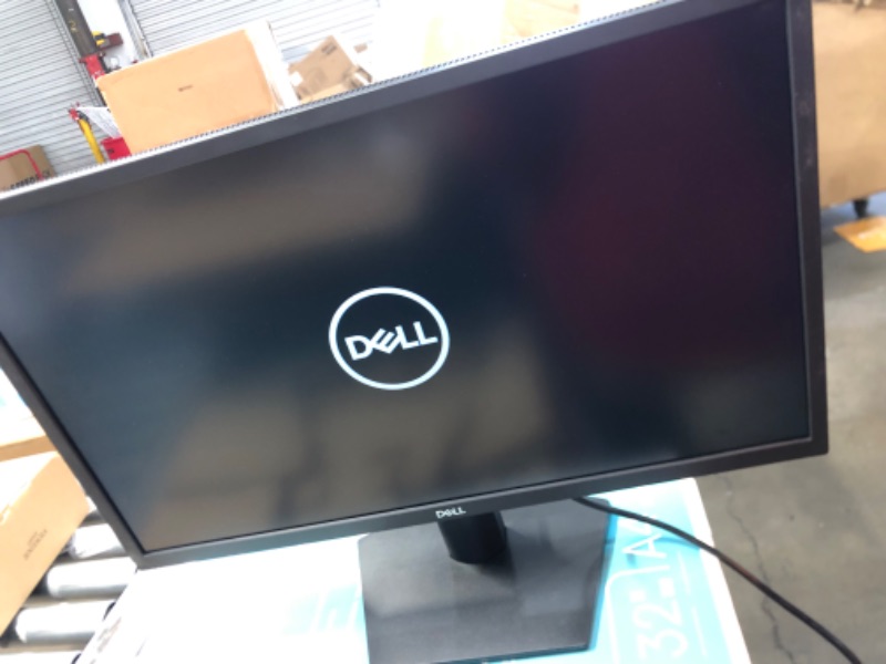 Photo 2 of Dell SE2422HX Monitor - 24 inch FHD (1920 x 1080) 16:9 Ratio with Comfortview (TUV-Certified), 75Hz Refresh Rate, 16.7 Million Colors, Anti-Glare Screen with 3H Hardness - Black
