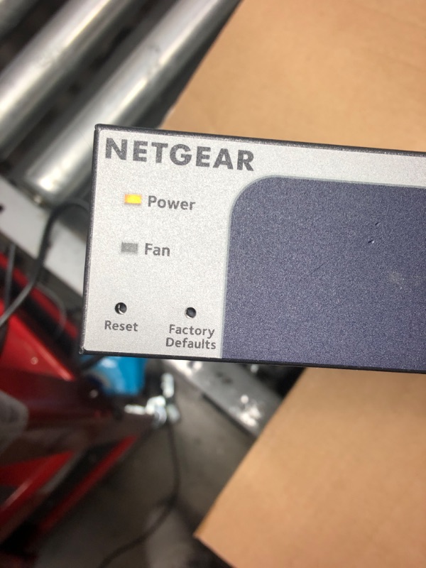 Photo 7 of DAMAGE/ SEE NOTES****
NETGEAR 10-Port 10G Multi-Gigabit Ethernet Smart Switch (MS510TXM)