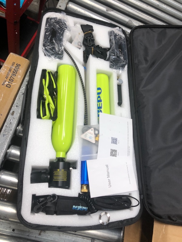 View 2 of DEDEPU Scuba Diving Tank,0.5L Constant Pressure Mini Scuba Tank, Dive Tanks with On-Off Valve, 5-10 Minutes Underwater Capability, Portable Mini Scuba Tanks, Scuba Diving Tanks with Pump S3000C Blue