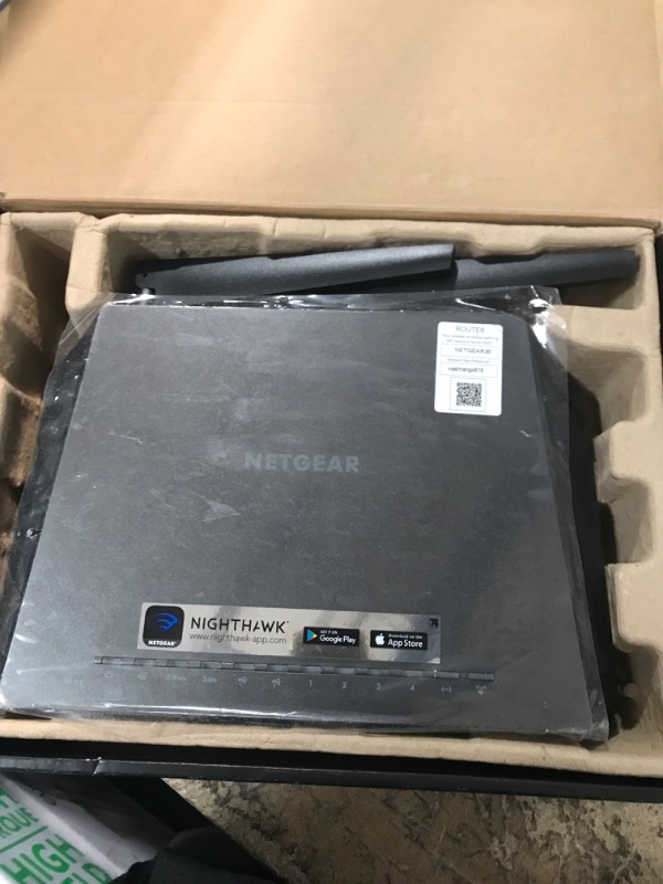 Photo 3 of NETGEAR Nighthawk Smart Wi-Fi Router (R7000-100NAS) - AC1900 Wireless Speed (Up to 1900 Mbps) | Up to 1800 Sq Ft Coverage & 30 Devices | 4 x 1G Ethernet and 2 USB Ports | Armor Security AC1900 WiFi