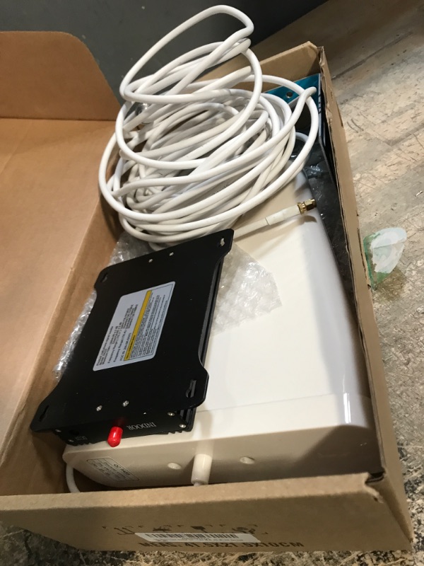 Photo 2 of Cell Phone Signal Booster for AT&T, Verizon, T-Mobile on Band 12/13/17 Cell Signal Booster for 5G 4G LTE 3G Cell Phone Signal Booster for Home Up to 5,500Sq Ft for Multiroom FCC Approved Call/Data