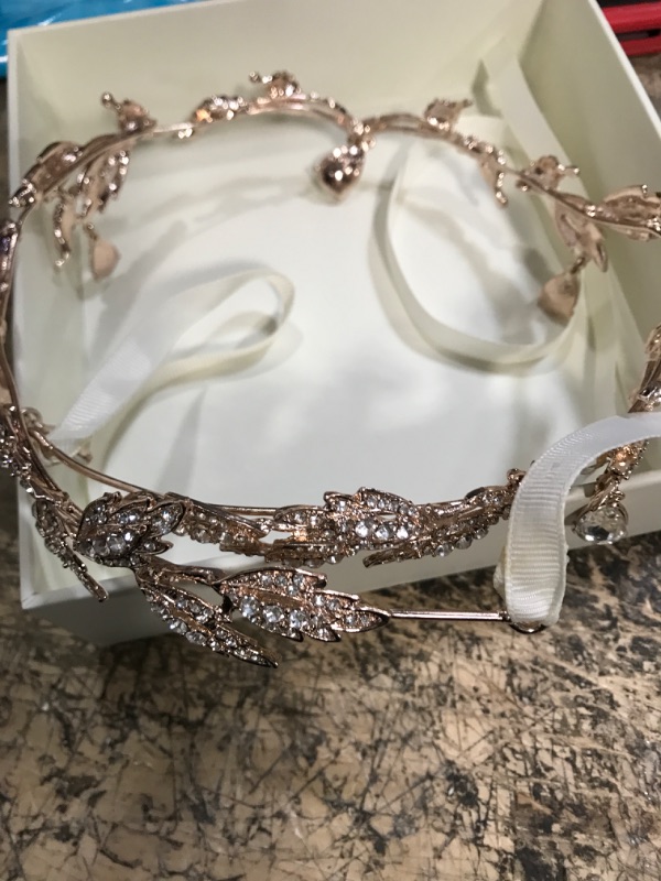 Photo 1 of babeyond headpiece