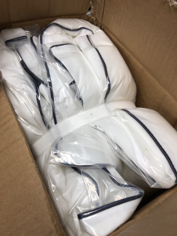 Photo 1 of 2pk king size pillows