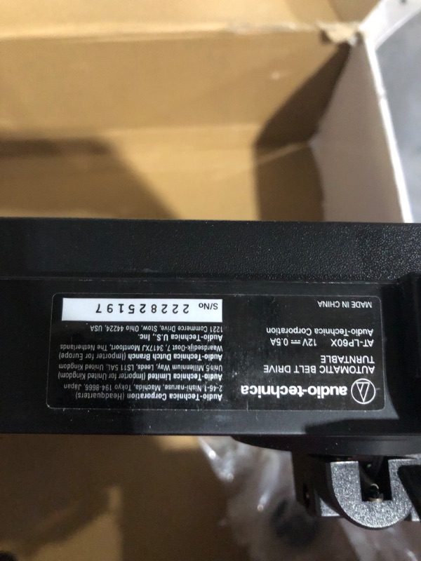 Photo 6 of ***NON REFUNDABLE NO RETURNS SOLD AS IS***
**PARTS ONLY**
Audio-Technica AT-LP60X-BK Fully Automatic Belt-Drive Stereo Turntable, Black, Hi-Fi, 2 Speed, Dust Cover, Anti-Resonance, Die-Cast Aluminum Platter