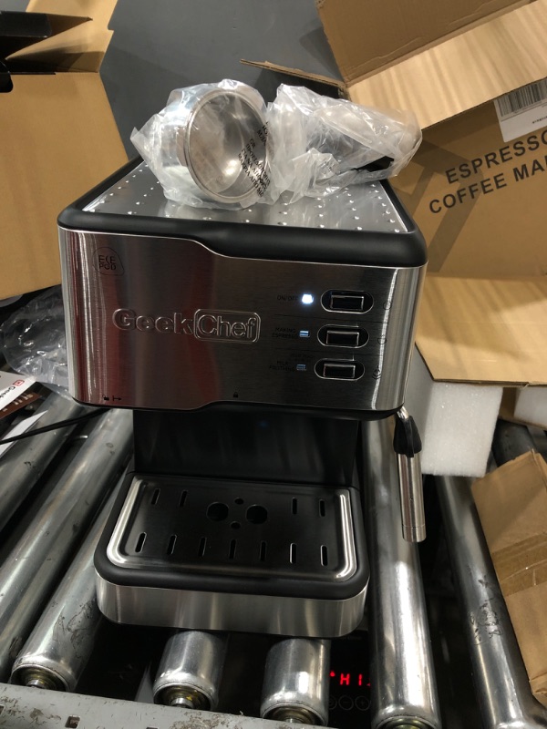 Photo 2 of Geek Chef Espresso Machine Coffee Machine 20 Bar Pump Cappuccino latte Maker with ESE POD filter&Milk Frother Steam Wand, 1.5L Water Tank, for Home Barista, Stainless steel 950W