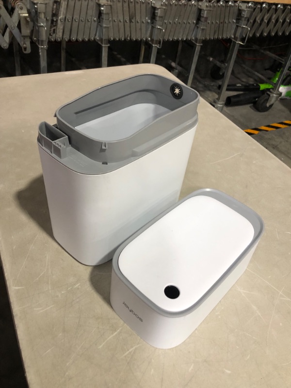 Photo 2 of ***NOT FUNCTIONAL - FOR PARTS - NONREFUNDABLE - SEE COMMENTS***
funest Bathroom Garbage Can with a Lid,3.5 Gallon Touchless Motion Sensor Trash Can, White