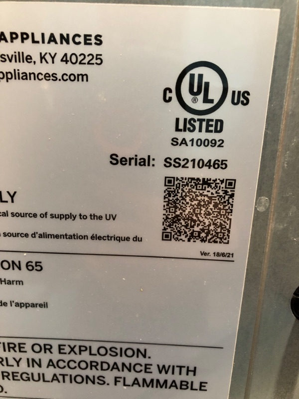 Photo 4 of ***USED AND DIRTY - DAMAGED - CRACKED - POWERS ON - UNABLE TO TEST FURTHER***
GE Profile Opal 2.0 | Countertop Nugget Ice Maker | Ice Machine with WiFi Connectivity | Smart Home Kitchen Essentials | Stainless Steel Stainless Steel Ice Maker