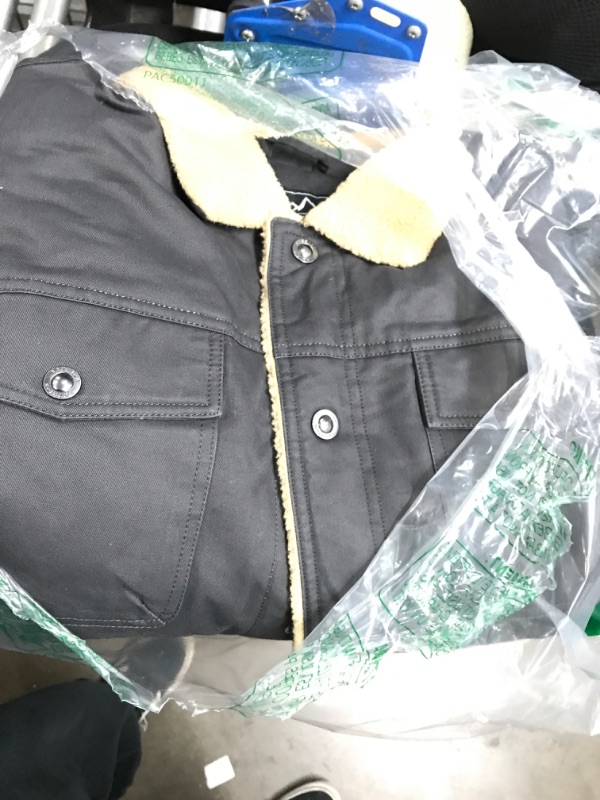 Photo 1 of outdoor jacket xl