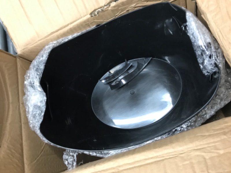 Photo 2 of **MAJOR DAMAGE SEE NOTES**
Norme 24 Pcs Oval Storage Tub with Handles, 4.5L Plastic