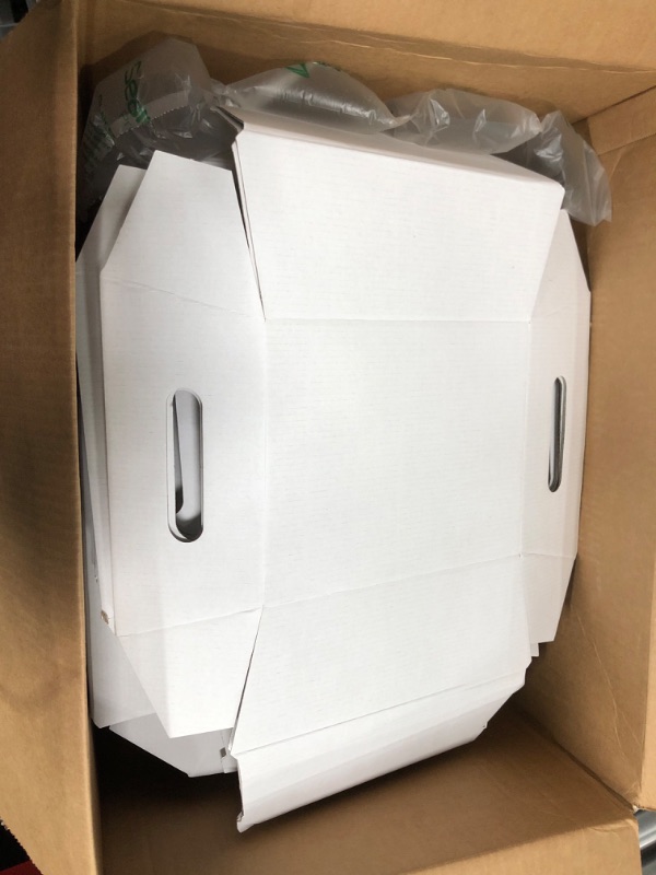 Photo 1 of 30 Pieces 10 x 8 Inch Basket for Gifts Empty Gift Basket Large Cardboard Farmhouse Cardboard Trays with Handles for Market Hostess Gifting Packages Storage Holiday Kitchen Christmas Home Party (White)