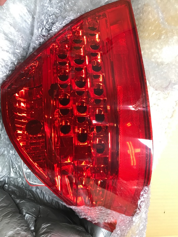 Photo 2 of For 2006-2007 Honda Accord Rear Tail Light Driver Side Unit HO2818130 4dr For Sedan | 33551-SDA-A32