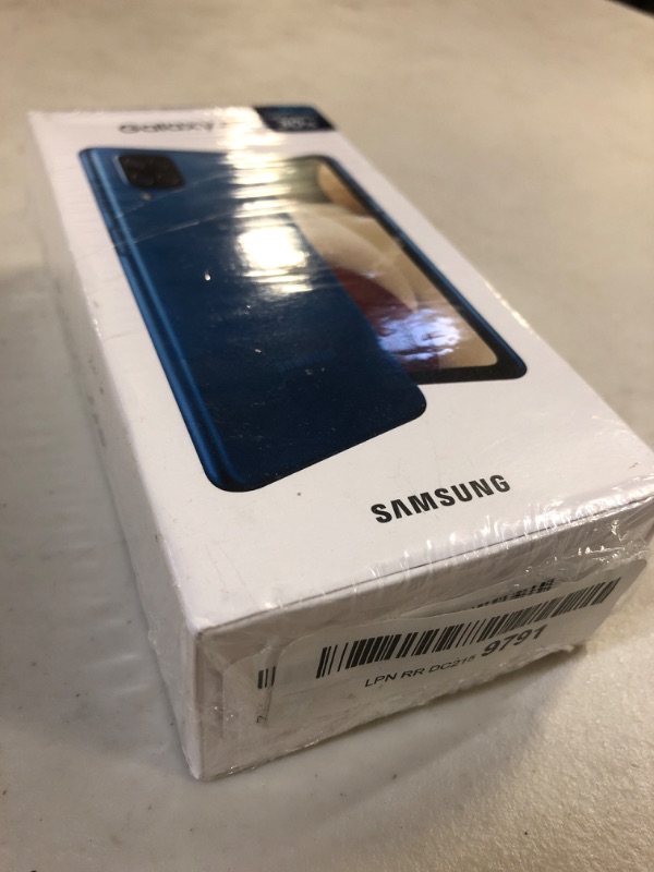 Photo 2 of Samsung Galaxy A12 (A127F) 128GB Dual SIM, GSM Unlocked, (CDMA Verizon/Sprint Not Supported) Smartphone International Version (Fast Car Charger Bundle) No Warranty (Blue)
