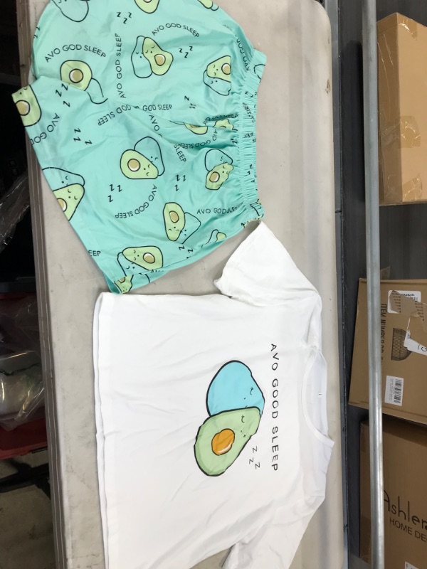 Photo 1 of DIDK Women's Cute Cartoon Print Tee and Shorts Pajama Set
medium