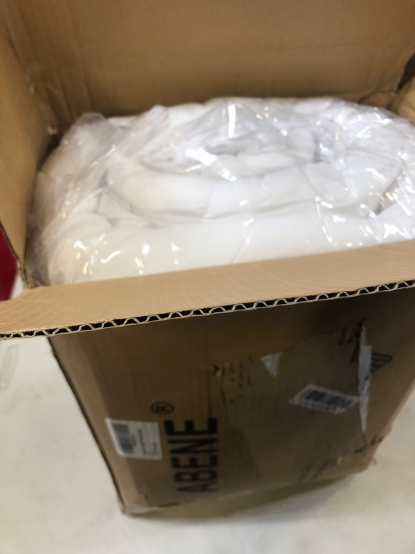 Photo 1 of ABENE Queen Mattress Topper for Back Pain Relief, Extra Thick Mattress Pad Pillowtop, Soft Mattress Protector Cover with 8"-21" Deep Pocket, Overfilled Down Alternative Filling White Queen