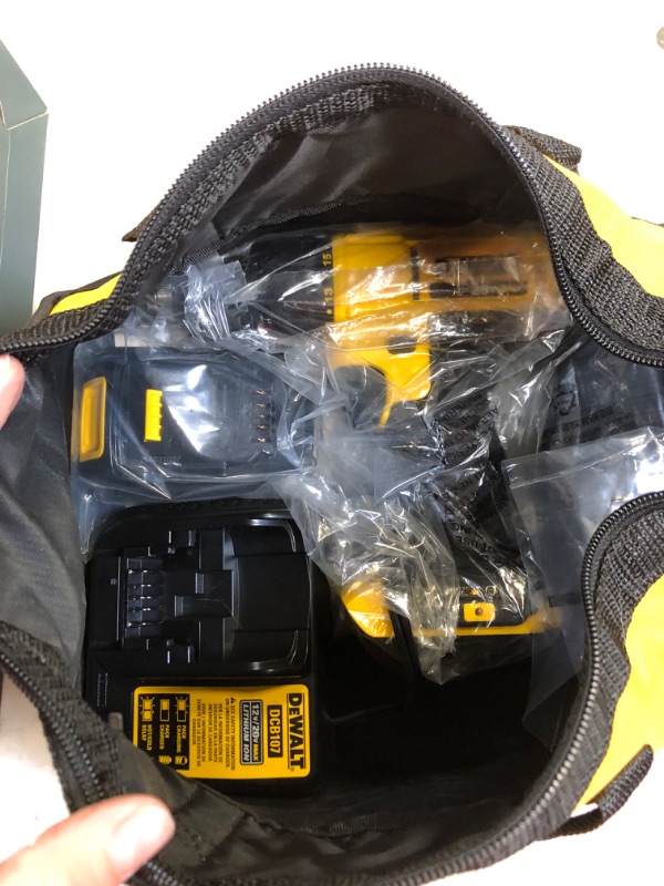 Photo 2 of 20-Volt MAX Cordless 1/2 in. Drill/Driver, (2) 20-Volt 1.3Ah Batteries, Charger & Bag