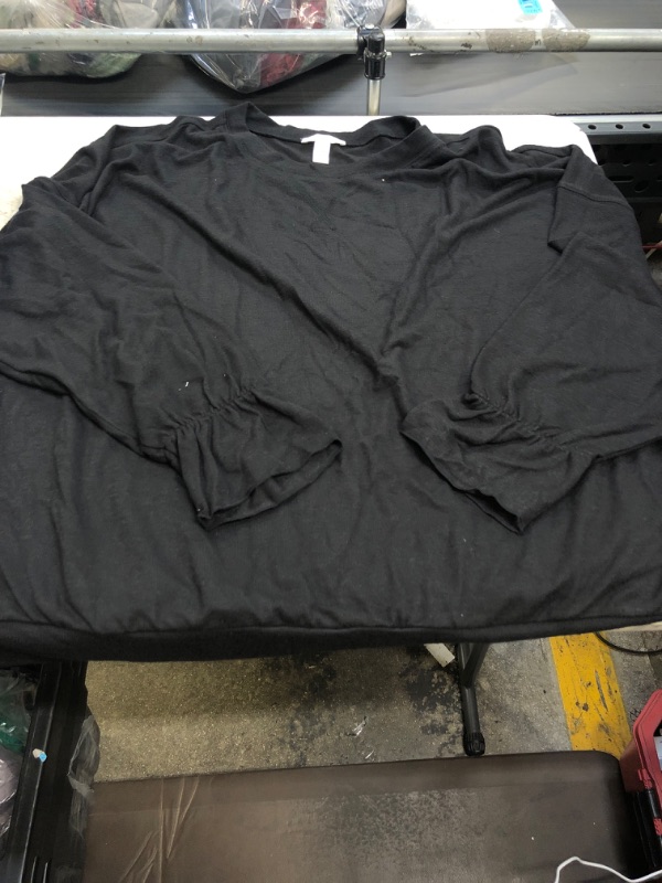 Photo 1 of 2XL --- BLACK SHIRT 