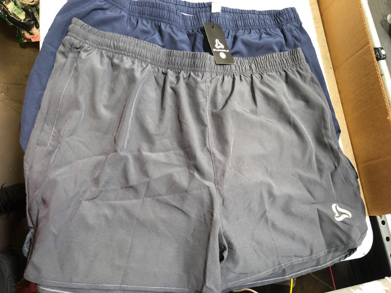 Photo 1 of 2XL -- MENS SHORTS 