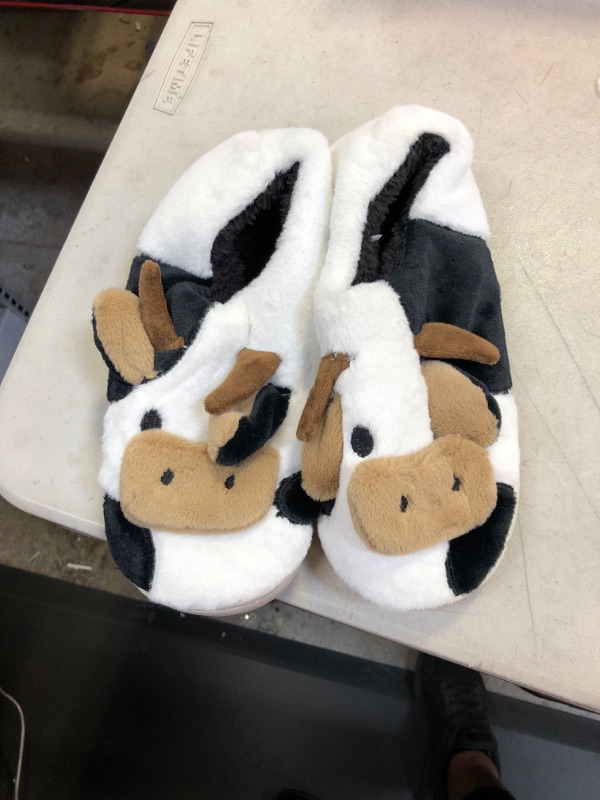 Photo 2 of  Cartoon Cow Slippers for Women Girls Cotton Animal Fuzzy Slippers Slip-On Cute Fluffy Cow Slides Boys Mens Warm Plush House Slippers for, SIZE8 