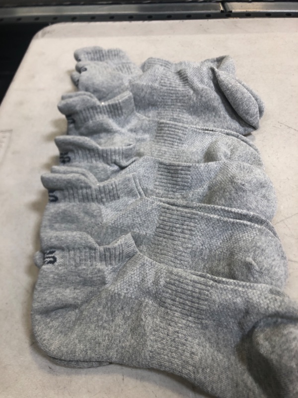 Photo 2 of 6 PAIRS OF SOCKS UNISEX GRAY