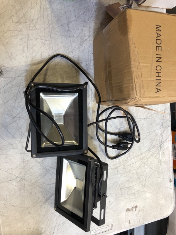 Photo 2 of Degruand 2 Pack LED Black Light, High Power 20w LED Flood Light IP65 85V-265V AC for Blacklight Party Supplies, Neon Glow, Glow in The Dark, Aquarium
