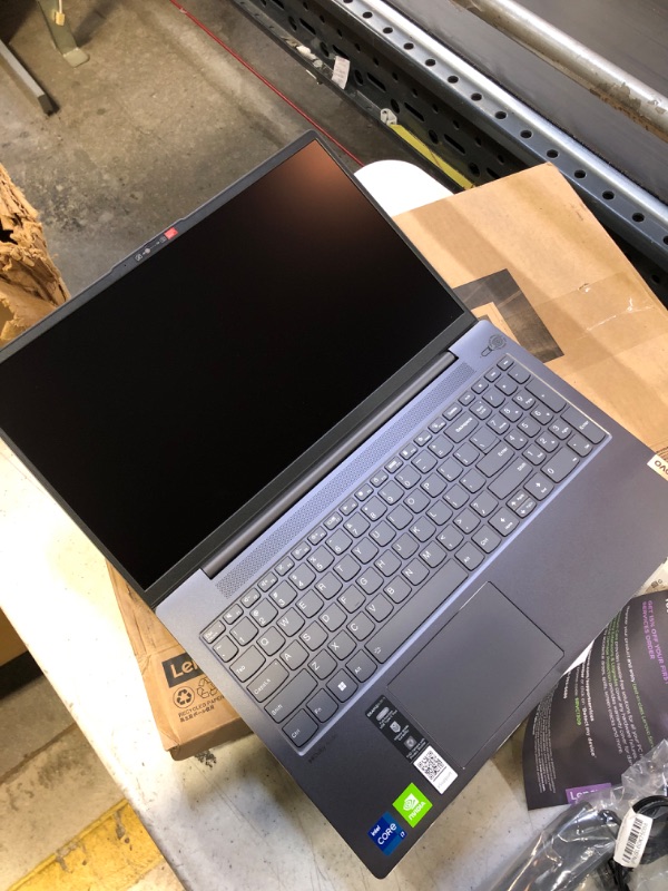 Photo 3 of Lenovo IdeaPad5 15.6" FHD IPS Touch Laptop I7-1255U 16GB 512GB SSD MX550 82SF0007US
(UNLOCKED)(USED BUT LOOKS NEW)