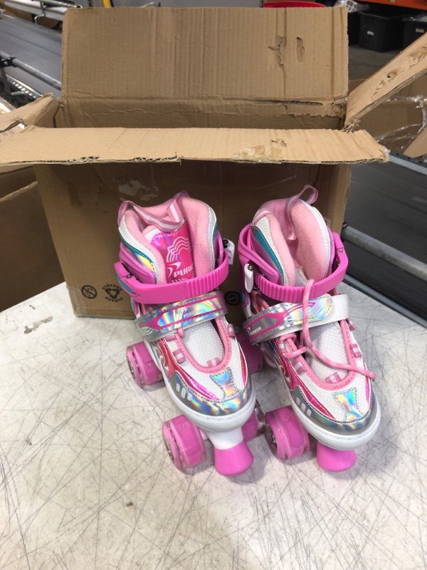 Photo 3 of Roller Skates for Kids Girls Toddlers Beginners,Ajustable Light Up Wheels Roller Skates for Girls Youth

SIZE SMALL 