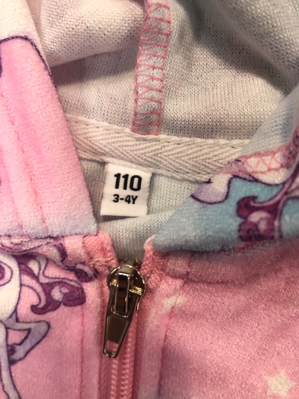 Photo 1 of CHILDRENSTAR Girls Swim Coverups Terry Swimsuit Cover-Up Hooded Zip-Up Beach Robe
SIZE 3-4Y