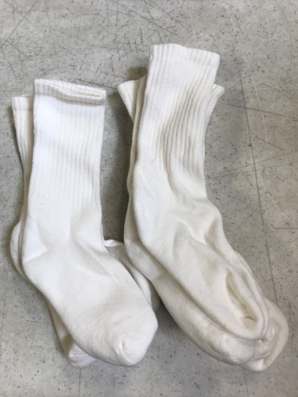Photo 1 of 6 Pack of White Tube Socks 