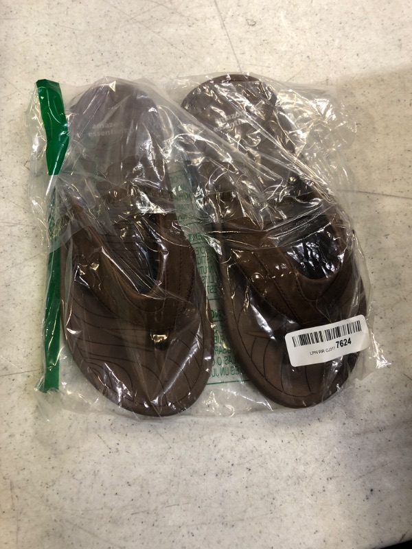 Photo 2 of Amazon Essentials Men's Flip Flop Sandal 9 Brown