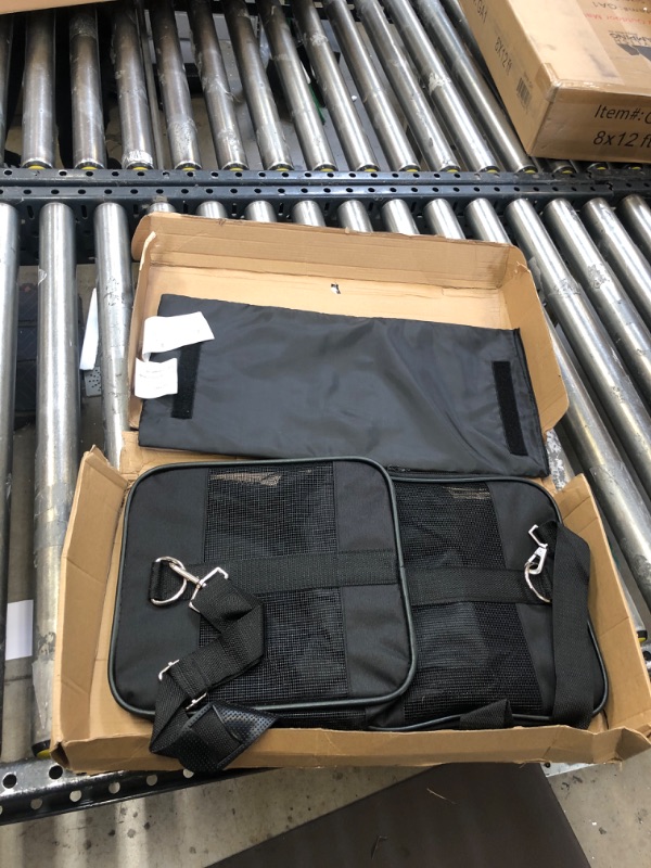Photo 2 of Amazon Basics Soft-Sided Mesh Pet Travel Carrier, Large (20 x 10 x 11 Inches), Black 