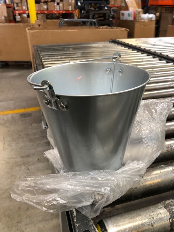 Photo 1 of 7" bucket