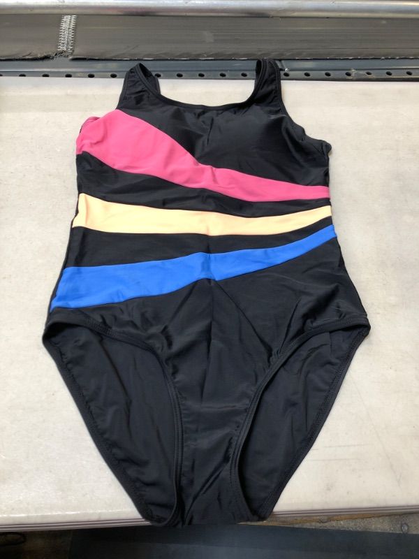 Photo 1 of BLACK SWIMSUIT FOR WOMEN SIZE LARGE 
