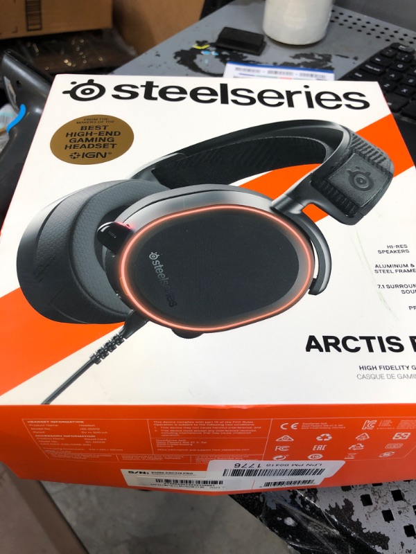 Photo 2 of SteelSeries Arctis Pro High Resolution Gaming Headset, Black